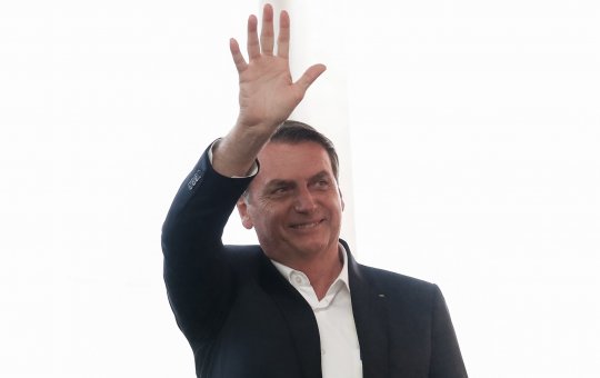 Defesa pede que o procedimento cirúrgico de Bolsonaro seja realizado no Natal