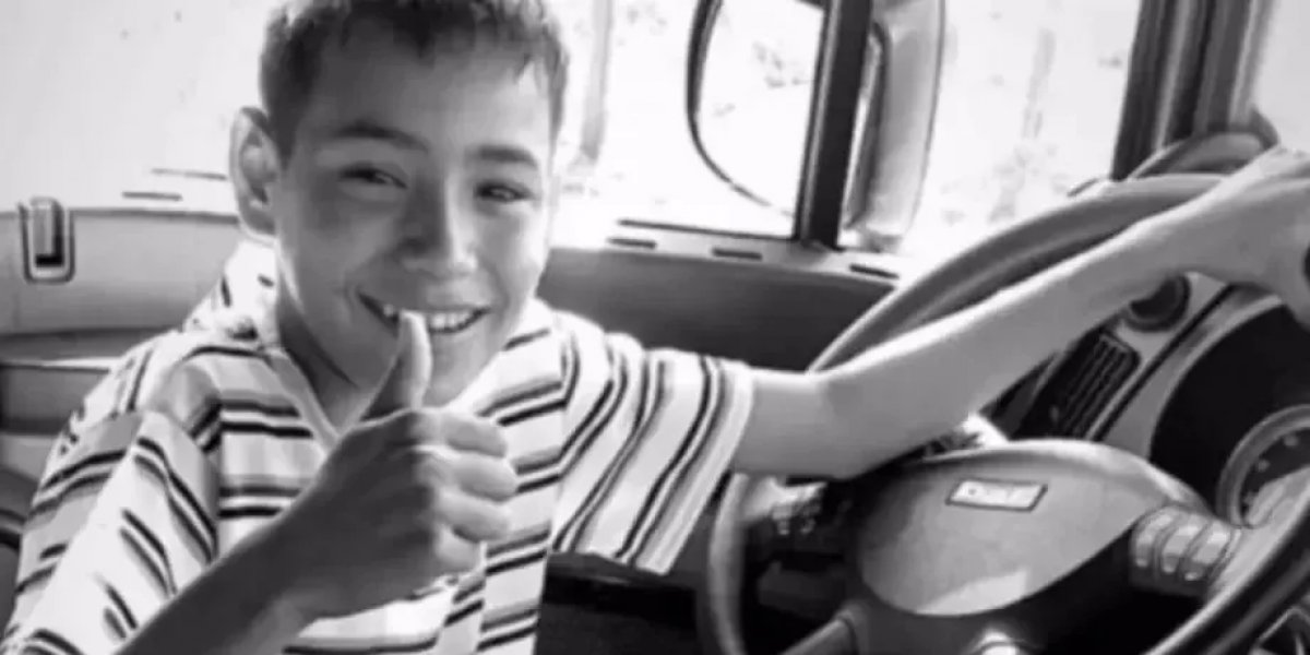 Tragédia no Natal: adolescente de 13 anos morre após queda de bicicleta em SC