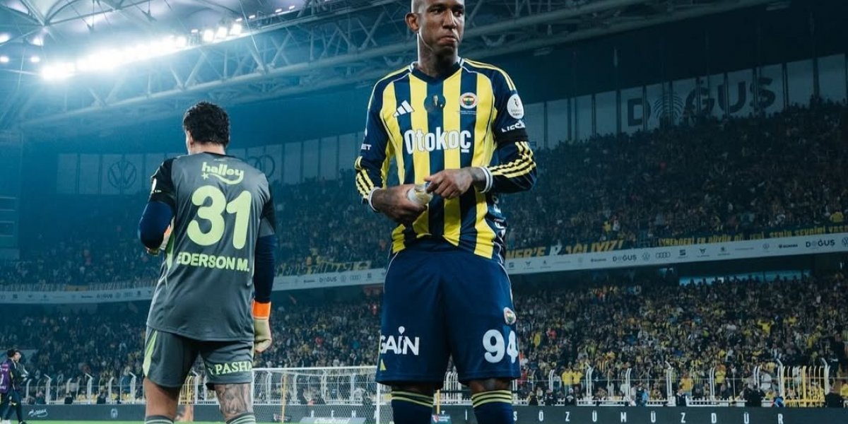 Anderson Talisca finaliza novela e descarta retorno ao Bahia: "Agora não"