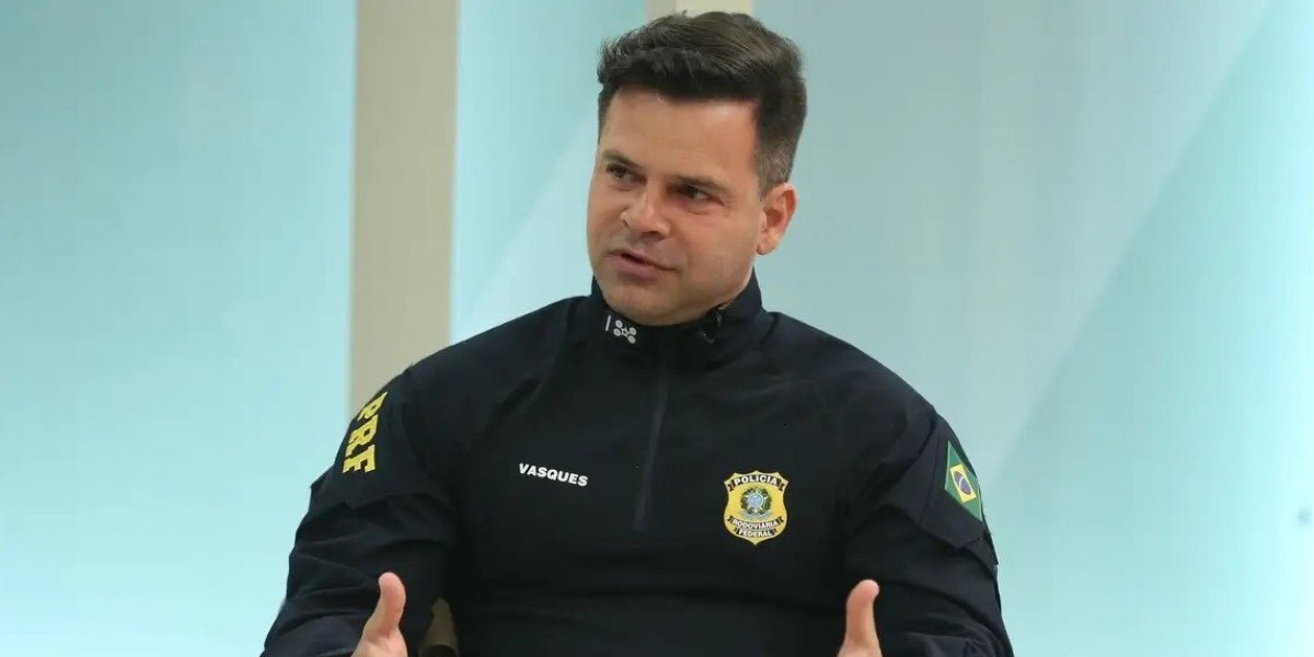 Ex-diretor da PRF Silvinei Vasques é preso no Paraguai após romper tornozeleira eletrônica