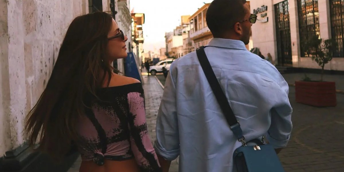 Jade Picon ao lado de André Lamoglia em viagem ao Peru