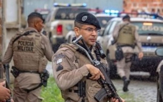 Técnicos de internet são ameaçados por traficantes em Cosme de Farias, bairro de Salvador