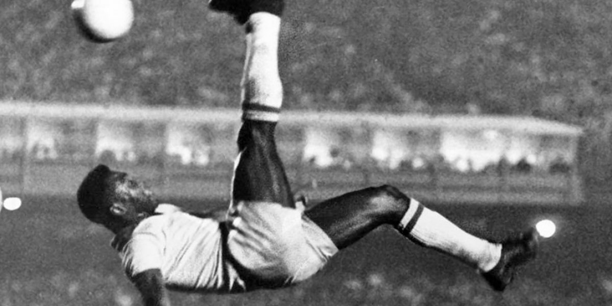 De menino prodígio a Rei do futebol: a grande história de Pelé