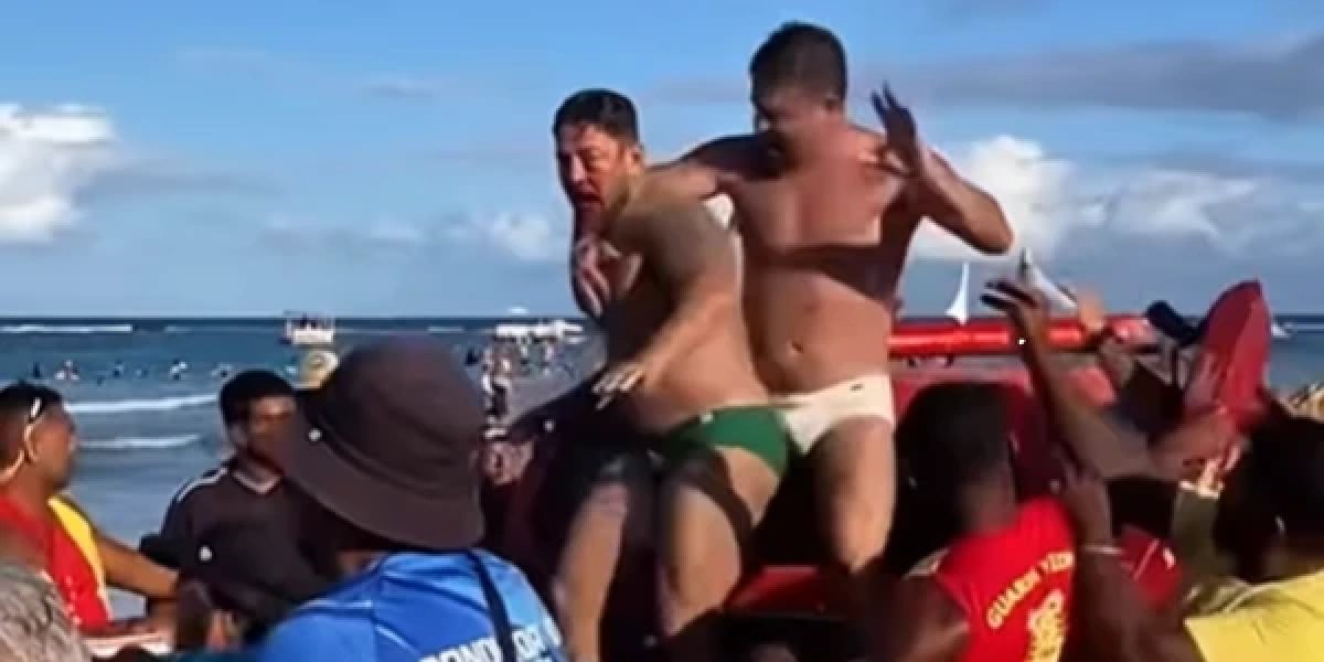 Casal de turistas é agredido por comerciantes na praia de Porto de Galinhas