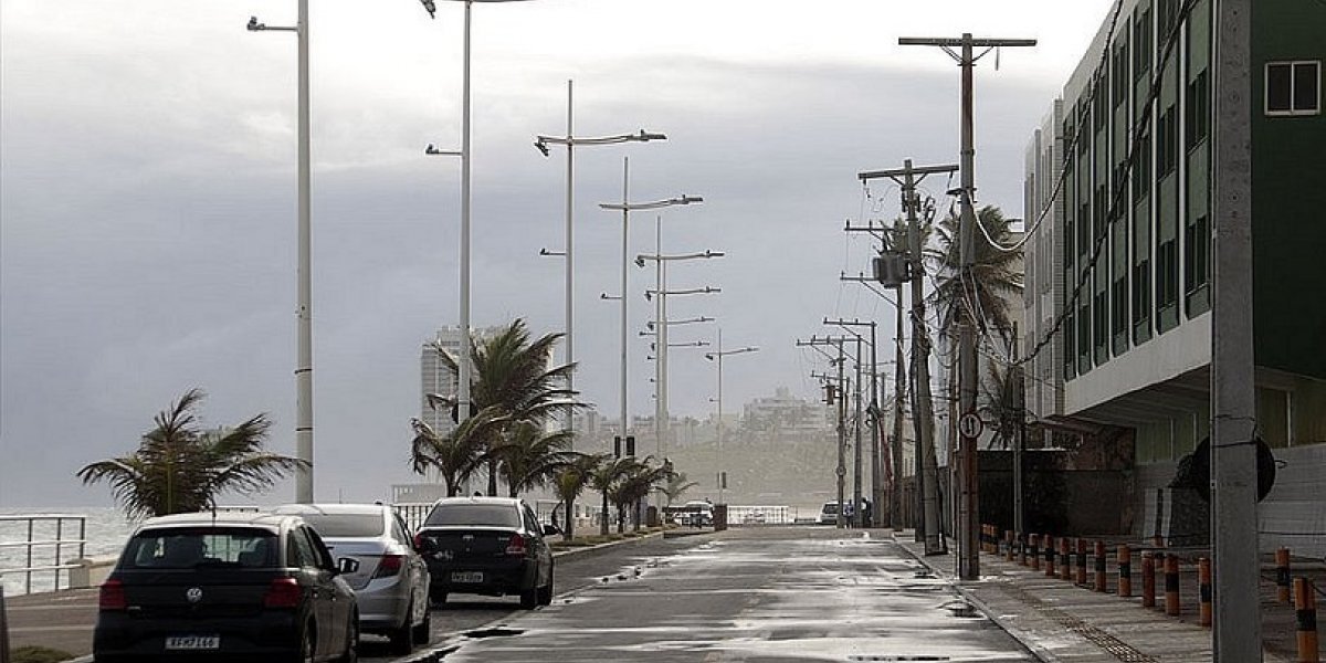 Virada do ano com chuva e temperatura podendo chegar a 40ºC, saiba a previsão do tempo para a semana do ano novo