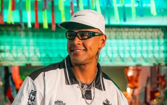 Leo Santana anuncia pequena pausa na carreira em 2026; entenda o motivo