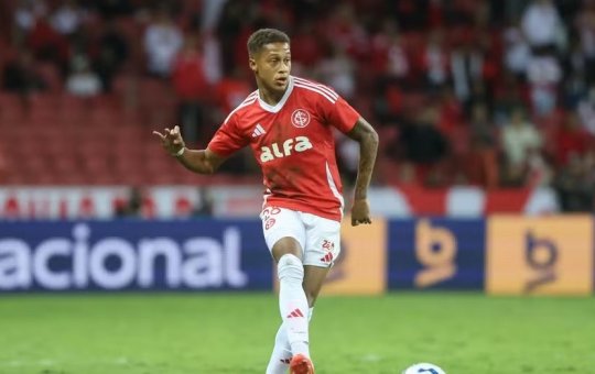 Novidade? Bahia concorre com o Santos por atacante de time europeu para a temporada de 2026
