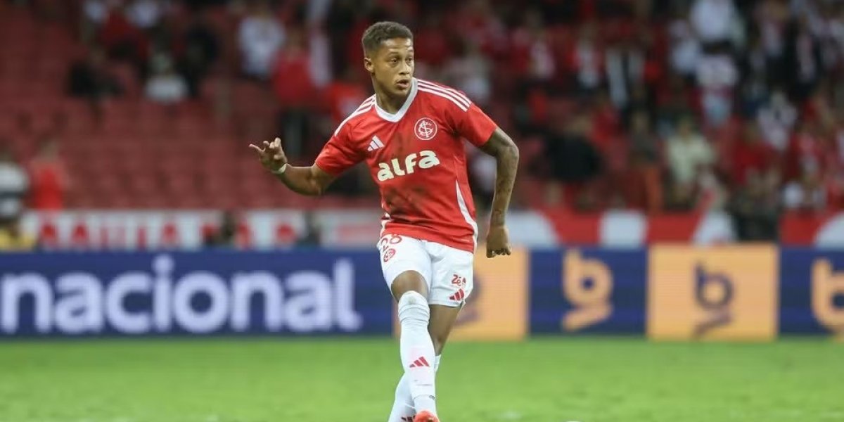 Novidade? Bahia concorre com o Santos por atacante de time europeu para a temporada de 2026