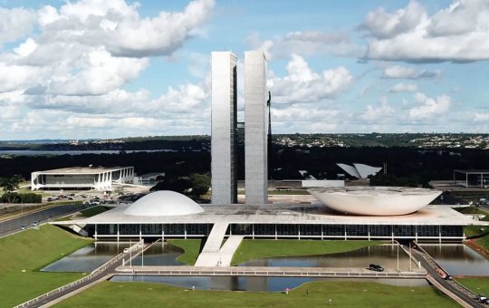 2025 antecipou o debate eleitoral e redesenhou a política no Brasil e na Bahia