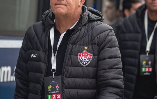 Presidente do Vitória, Fábio Mota viaja para Europa em comitiva da CBF