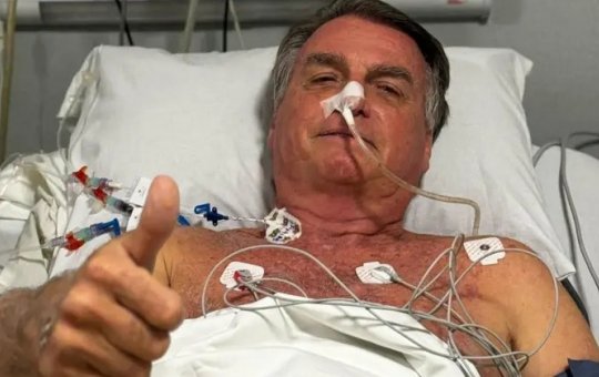 Bolsonaro volta ao centro cirúrgico e realiza novo procedimento