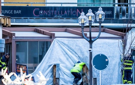 Suíça tenta identificar vítimas mortas em incêndio que vitimou cerca de 40 pessoas