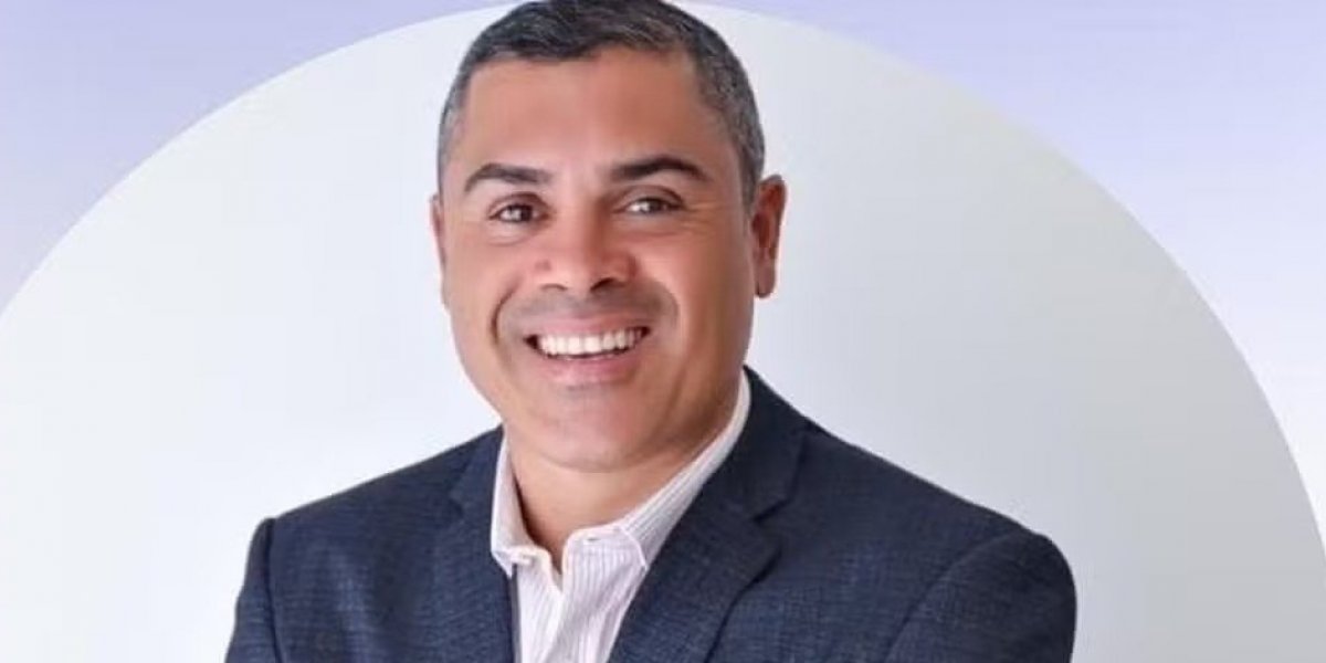 Empresário morre afogado ao tentar alcançar lancha que se soltou de píer na Bahia