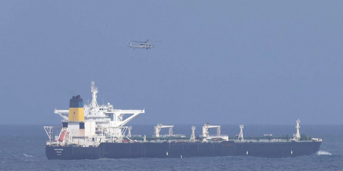 Navios petroleiros rompem bloqueio dos EUA e deixam a Venezuela após prisão de Maduro