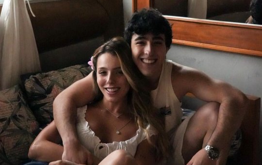 Enzo Rabelo, filho de Bruno, da dupla com Marrone, assume namoro com influenciadora 10 anos mais velha