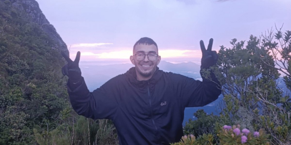 Jovem de 19 anos é encontrado vivo após desaparecer em trilha no Pico Paraná