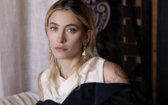 Filha de Michael Jackson fala sobre desafios e luta contra dependência química 'Muito difícil'