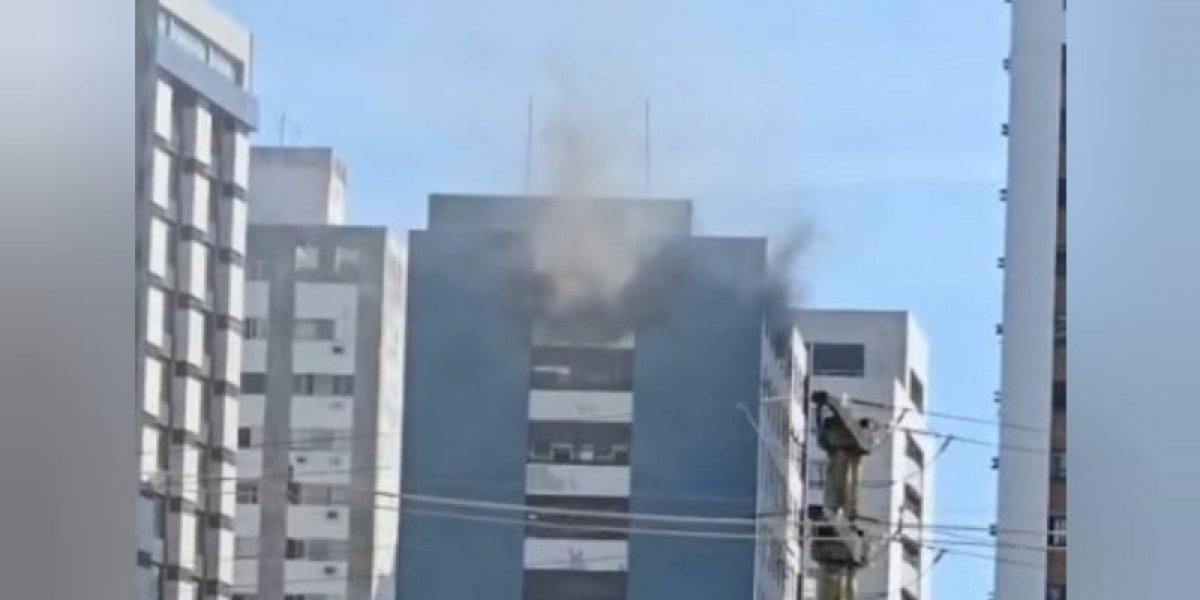 Incêndio atinge apartamento em condomínio no bairro Aquarius, em Salvador