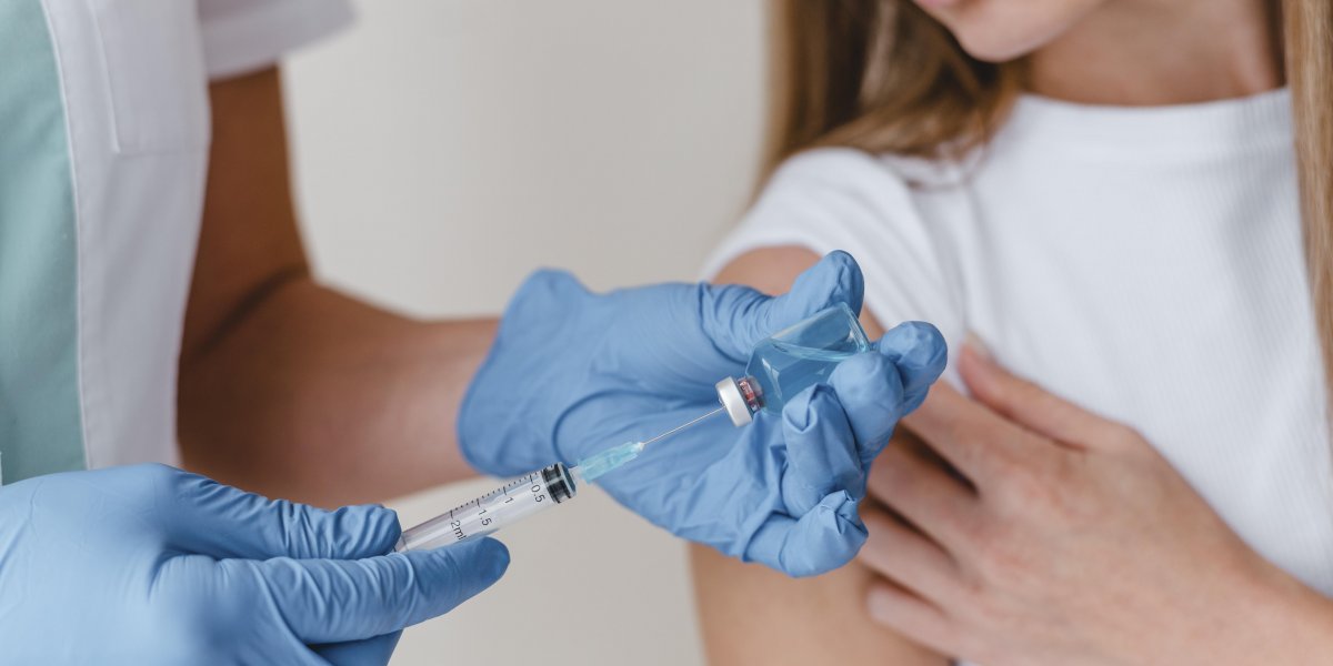 Jovens de Salvador podem se vacinar gratuitamente contra o HPV