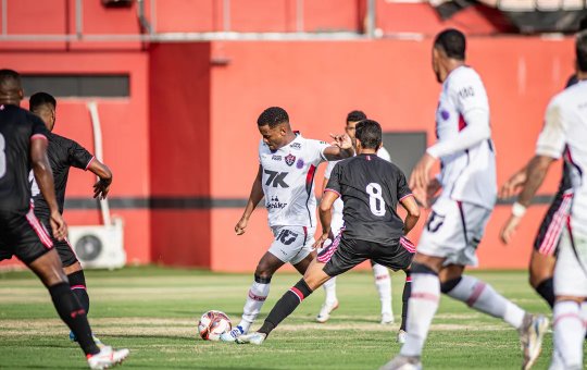 Vitória empata com o Atlético na estreia do Campeonato Baiano 2026