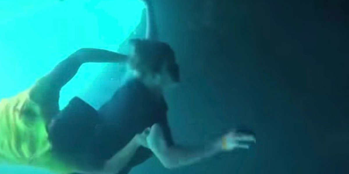Método de exploração para conhecer caverna subaquática chama a atenção na internet