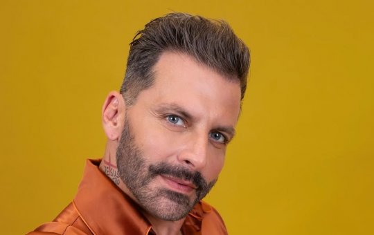 Henri Casteli precisa deixar casa do BBB 26 para receber atendimento médico em hospital