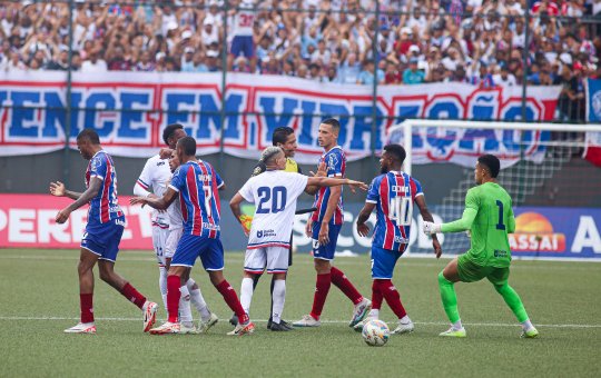 Bahia de Feira e Bahia se enfrentam no Campeonato Baiano; Saiba onde assistir e prováveis escalações