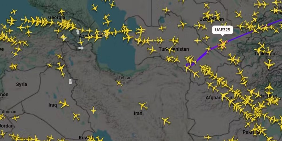 Irã fecha espaço aéreo em meio à escalada de tensões com os Estados Unidos