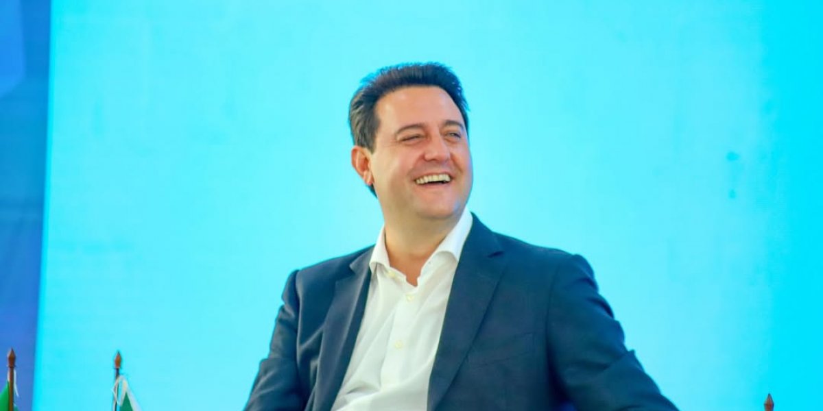 Caso seja escolhido pelo PSD, Ratinho Jr. diz que aceitaria disputar a Presidência em 2026