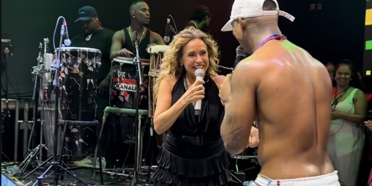 O Kanalha faz o 'ensaio do maridão' no Pelourinho e conta com a presença de Daniela Mercury