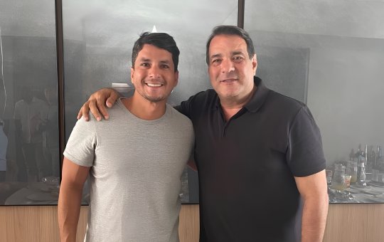 Vereador Duda Sanches presta homenagem ao pai, deputado Alan Sanches, após sua morte