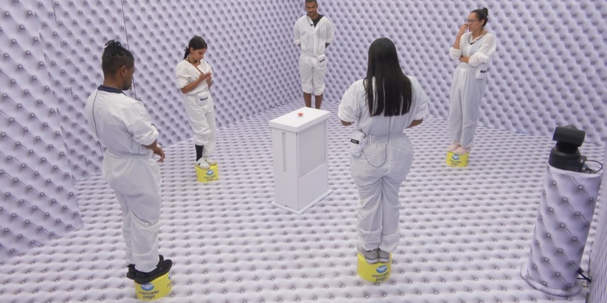 Quarto Branco do BBB 26 chega ao fim e quatro participantes entram na casa