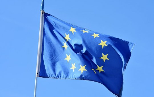 União Europeia avalia tarifas contra os EUA por ameaças de Trump à Groenlândia