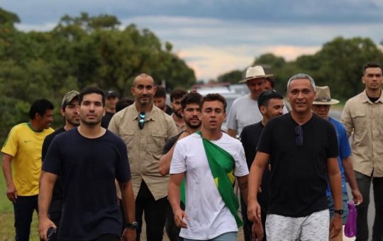 Nikolas Ferreira publica carta aberta sobre ato da caminhada: "Não é vaidade"