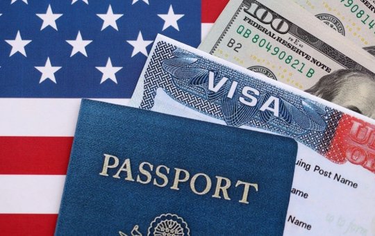 EUA entram em vigor com suspensão de vistos de imigrante para 75 países, incluindo o Brasil