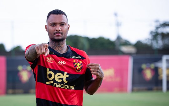 Vitória encaminha contratação do zagueiro Luan Cândido, ex-Sport e Grêmio