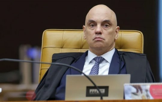 Moraes proíbe protestos em frente à Papuda e determina retirada de acampamentos