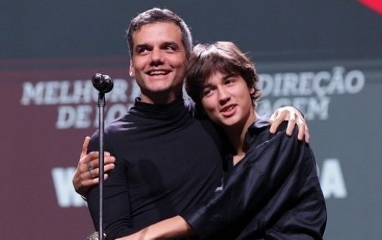 Filho de Wagner Moura rebate rumores de apoio a Donald Trump: ‘Odeio com paixão’