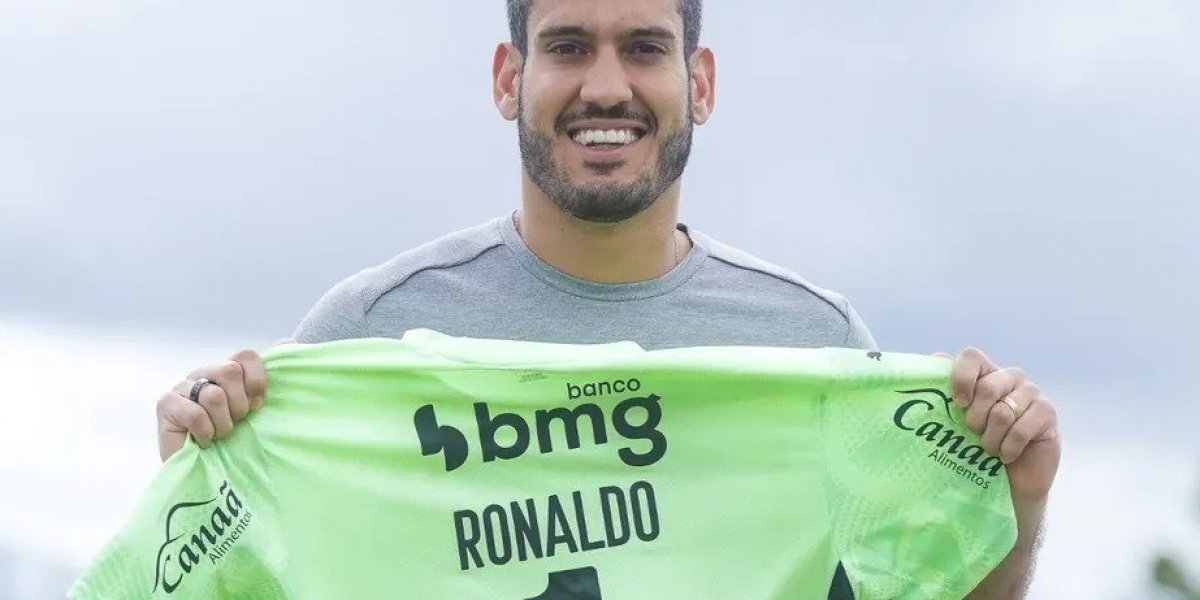 Após grande partida no clássico BAVI, Ronaldo assume a camisa 1 do Bahia