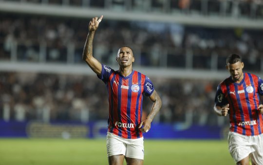 De virada, Bahia supera o Corinthians e começa o Brasileirão vencendo