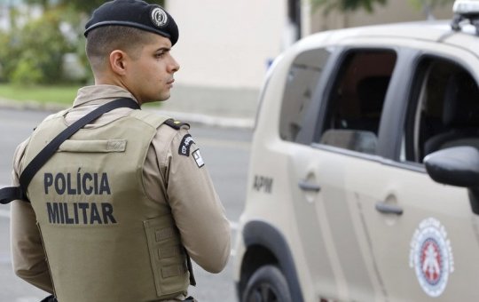 Suspeito de chefiar o tráfico de drogas na Gamboa é morto após confronto com a polícia