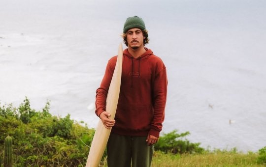 Promessa do surfe, brasileiro morre em acidente de carro nas Filipinas