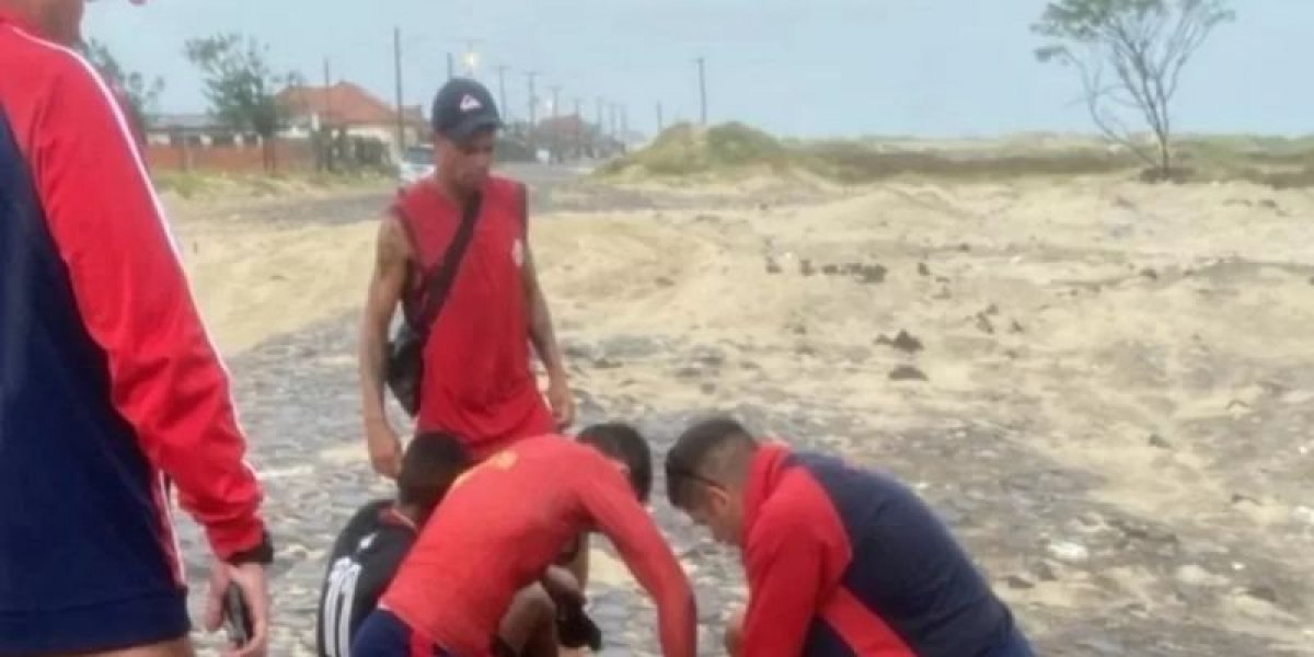 Homem morre após ser atingido por um raio em praia do Rio Grande do Sul