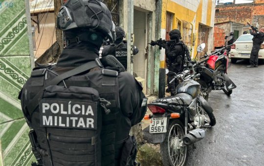 Chefe de facção criminosa da Bahia morre em confronto com a polícia em Alagoas