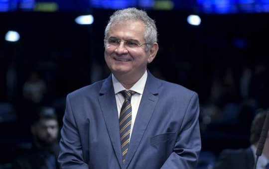 Ângelo Coronel anuncia saída do PSD e confirma que será candidato ao Senado pela oposição na Bahia