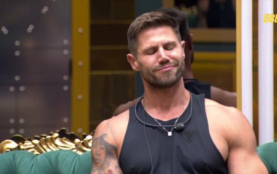Jonas Sulzbach vai ao Paredão do BBB26 após consenso entre quem atendeu o Big Fone