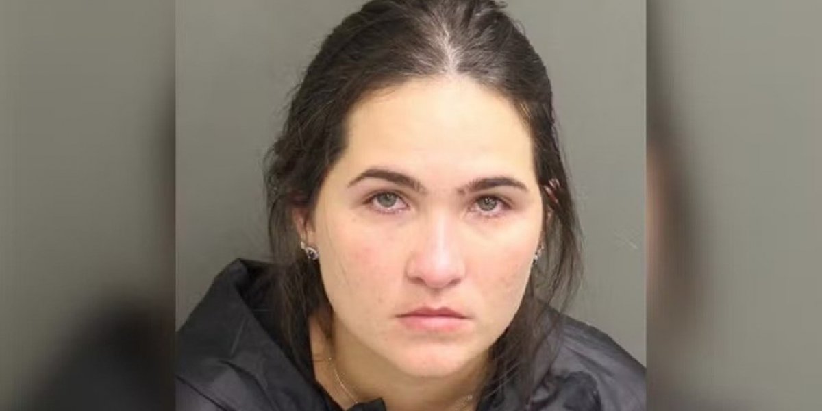 Esposa de Henrique, da dupla com Juliano, é presa em Orlando, nos EUA