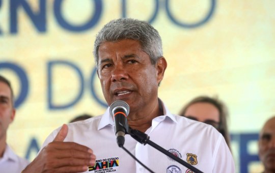 Jerônimo inaugura novos leitos de UTI no Hospital Ana Nery e anuncia mais investimentos