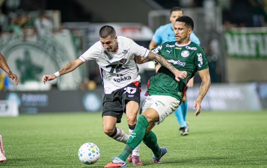 Em noite pouco inspirada, Vitória é goleado pelo Palmeiras em São Paulo