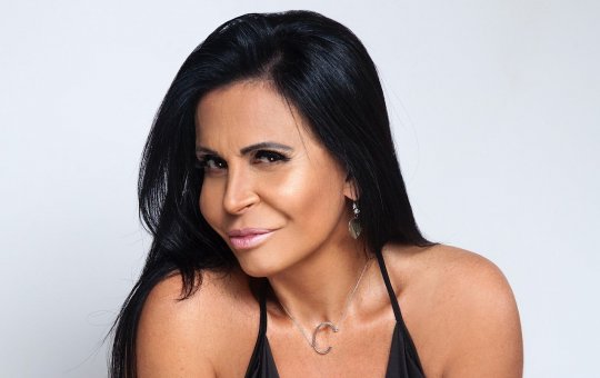 Gretchen lança tutorial de dança para a música 'Freak Le Boom Boom'